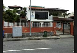 Sennett Avenue (D16), Semi-Detached #557189601